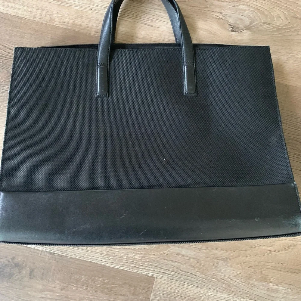 Tumi Black Messenger Bag/Case